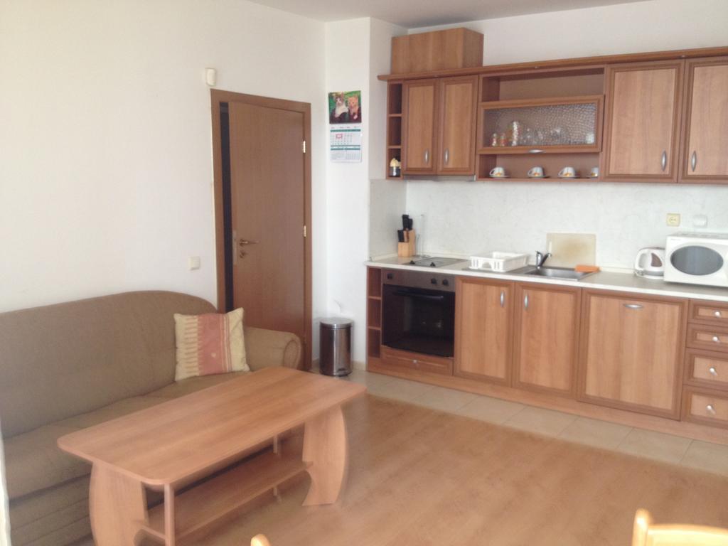 Levante Apartcomplex Nesebăr Cameră foto