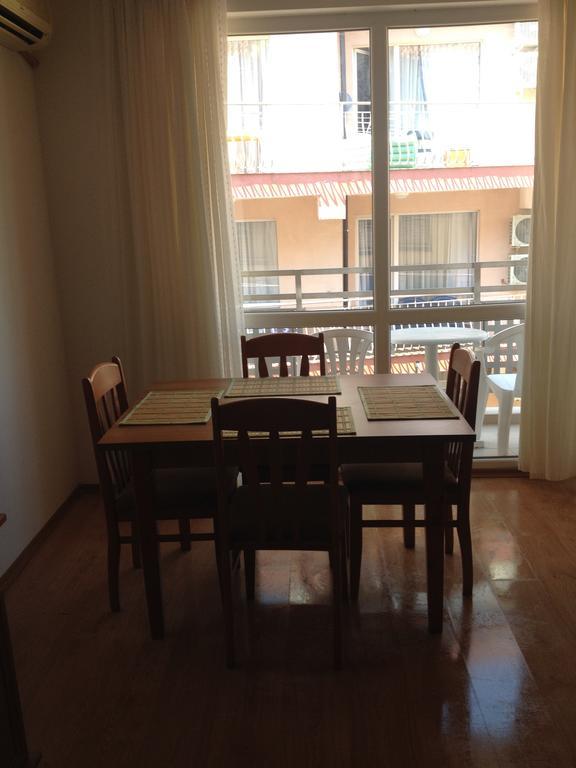 Levante Apartcomplex Nesebăr Cameră foto